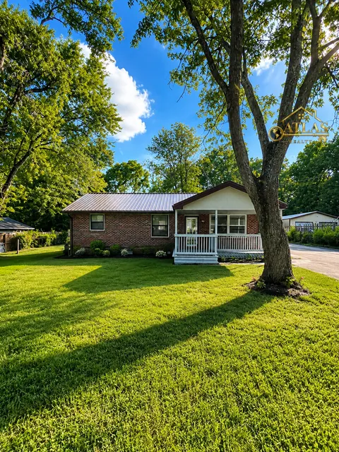 Single-Family Home · La Vergne